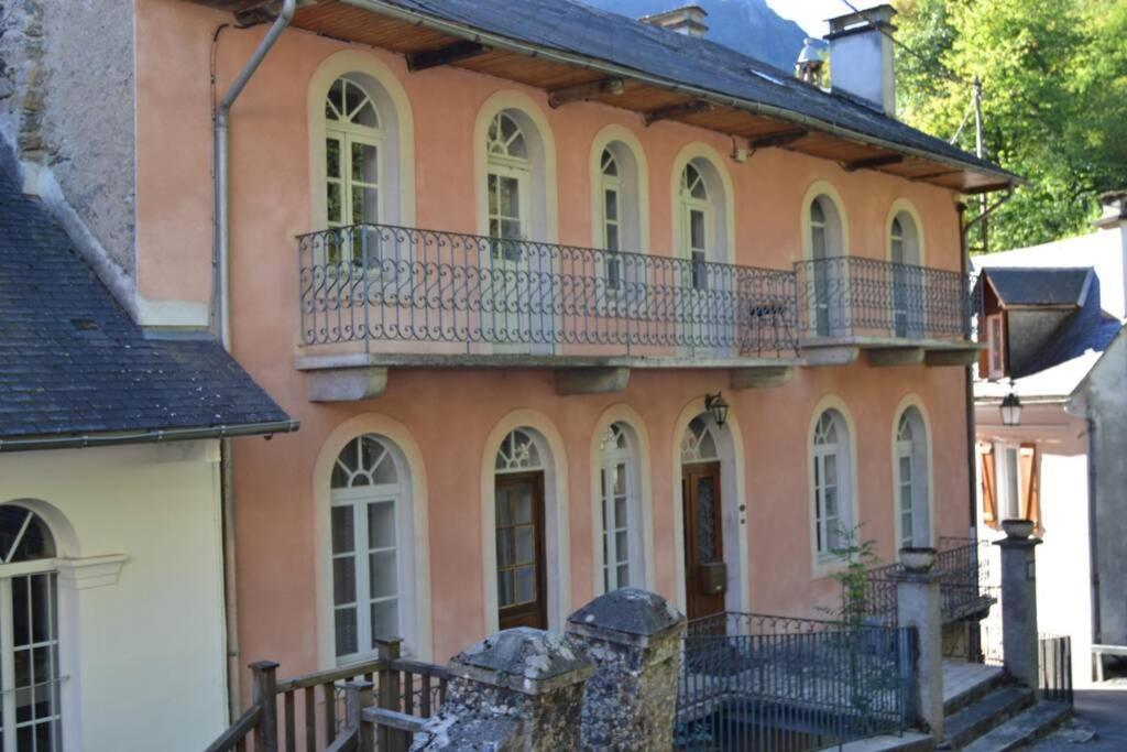 Villa Nostra Люс-Сен-Совер Екстериор снимка